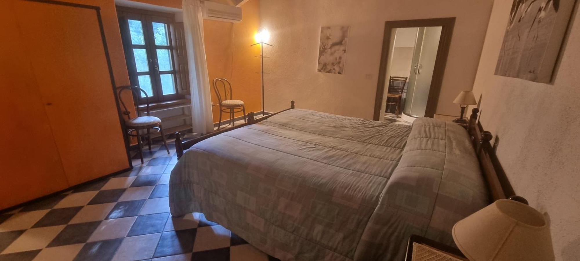 B&B Di Luisa Ledda Ales Екстер'єр фото